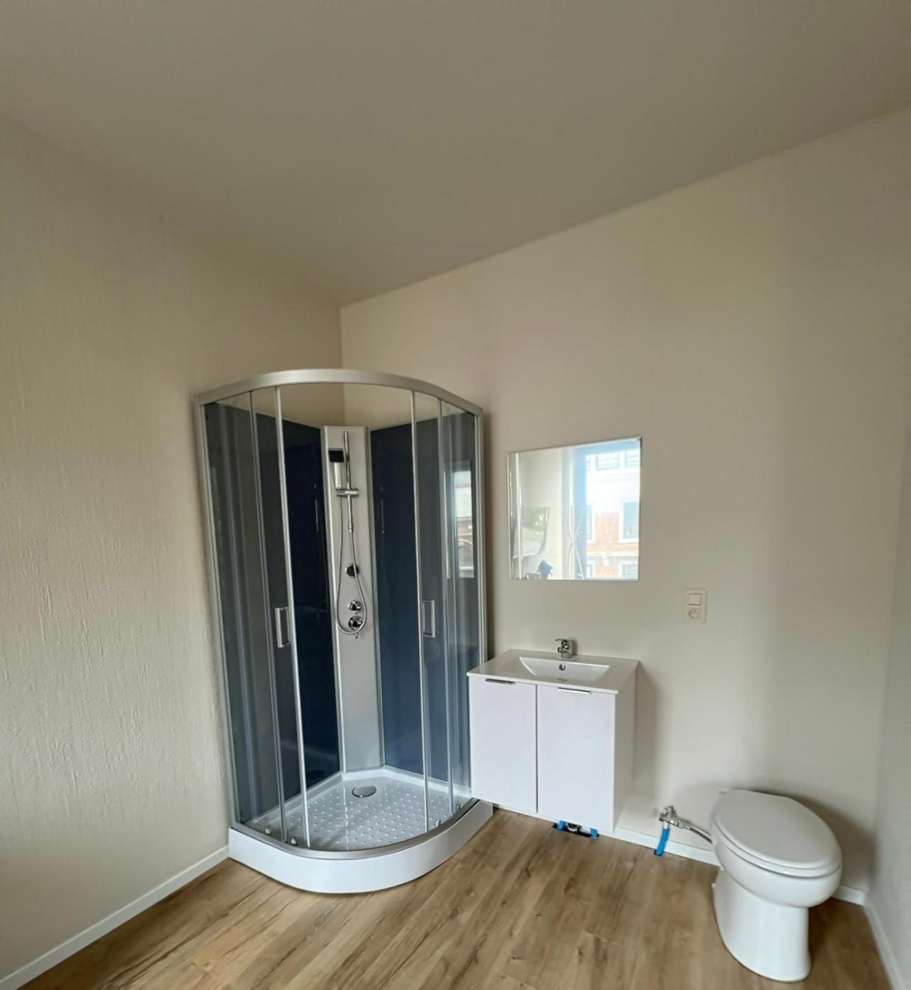 Station 64 A3 Bruxelles-Charleroi-Airport Apartment Ngoại thất bức ảnh